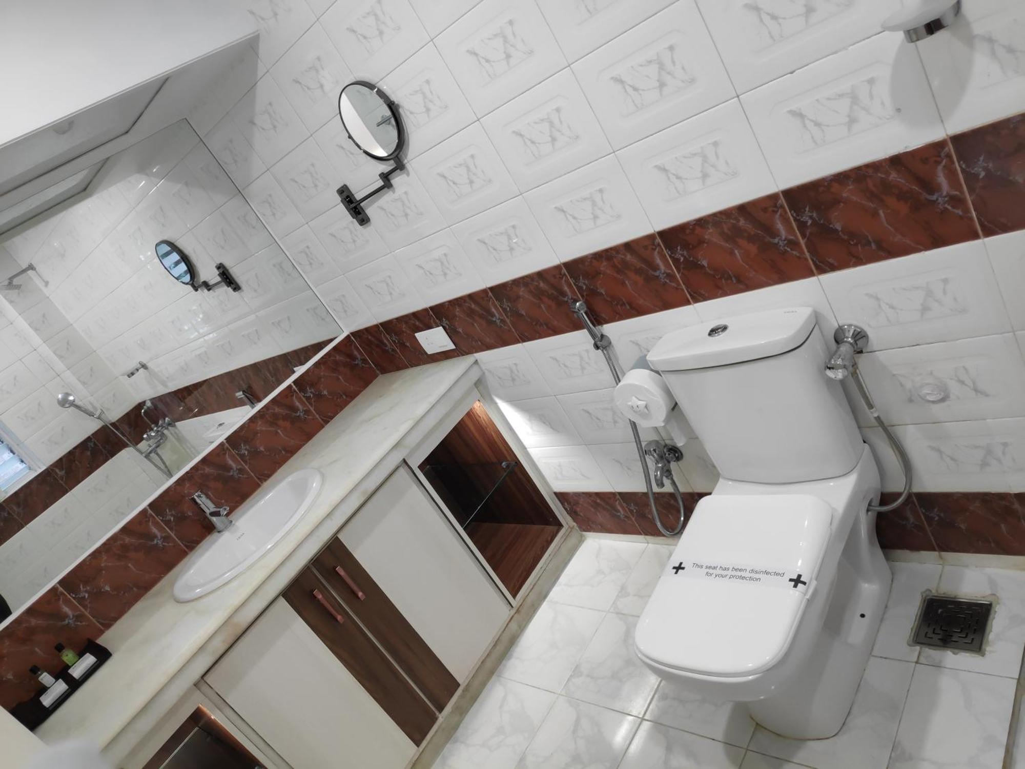White House By Maxxvalue Service Apartments Bandra Bombay Extérieur photo