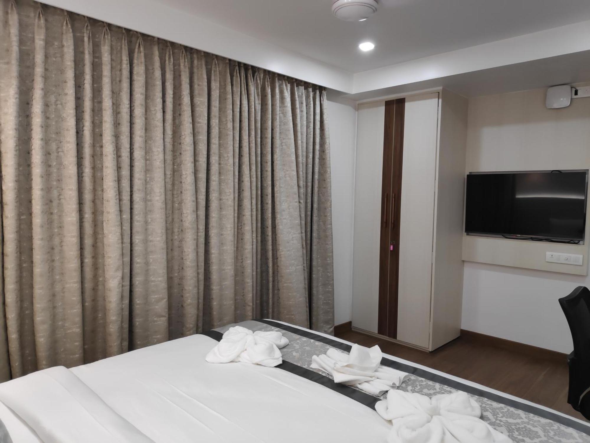 White House By Maxxvalue Service Apartments Bandra Bombay Extérieur photo